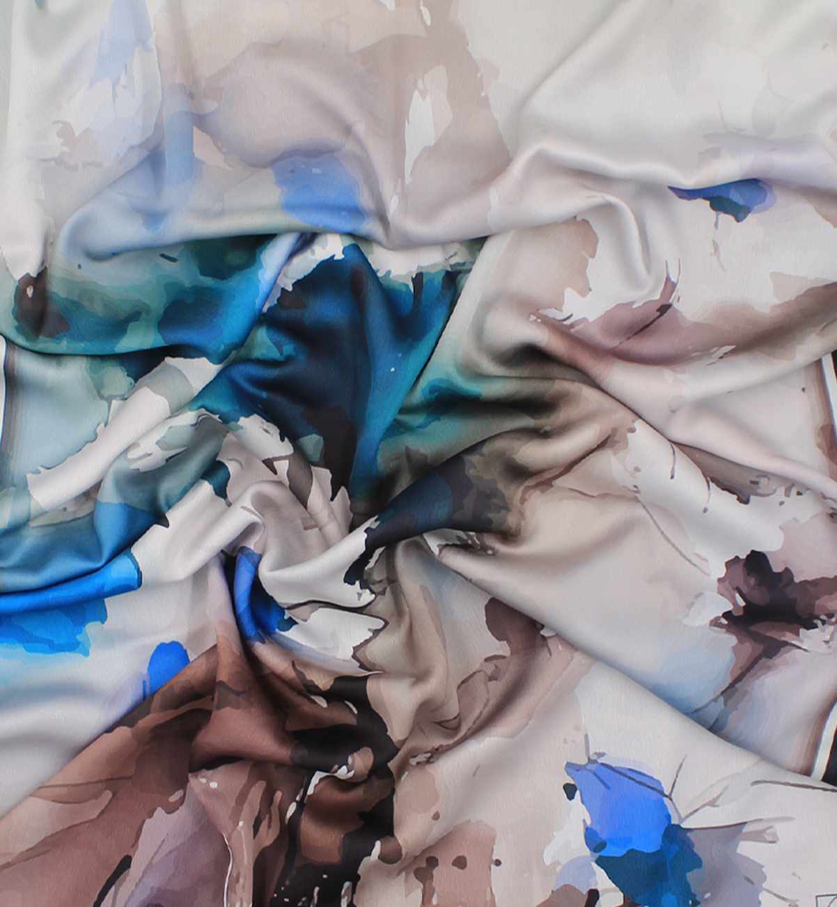 CHÂLE CHIQUI® Solène - two